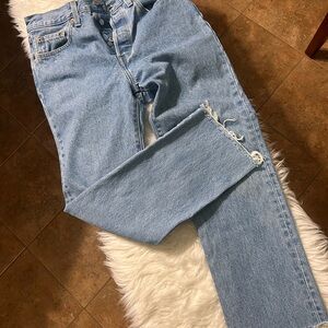 Levi's Light Blue Straight Leg Women's Jeans